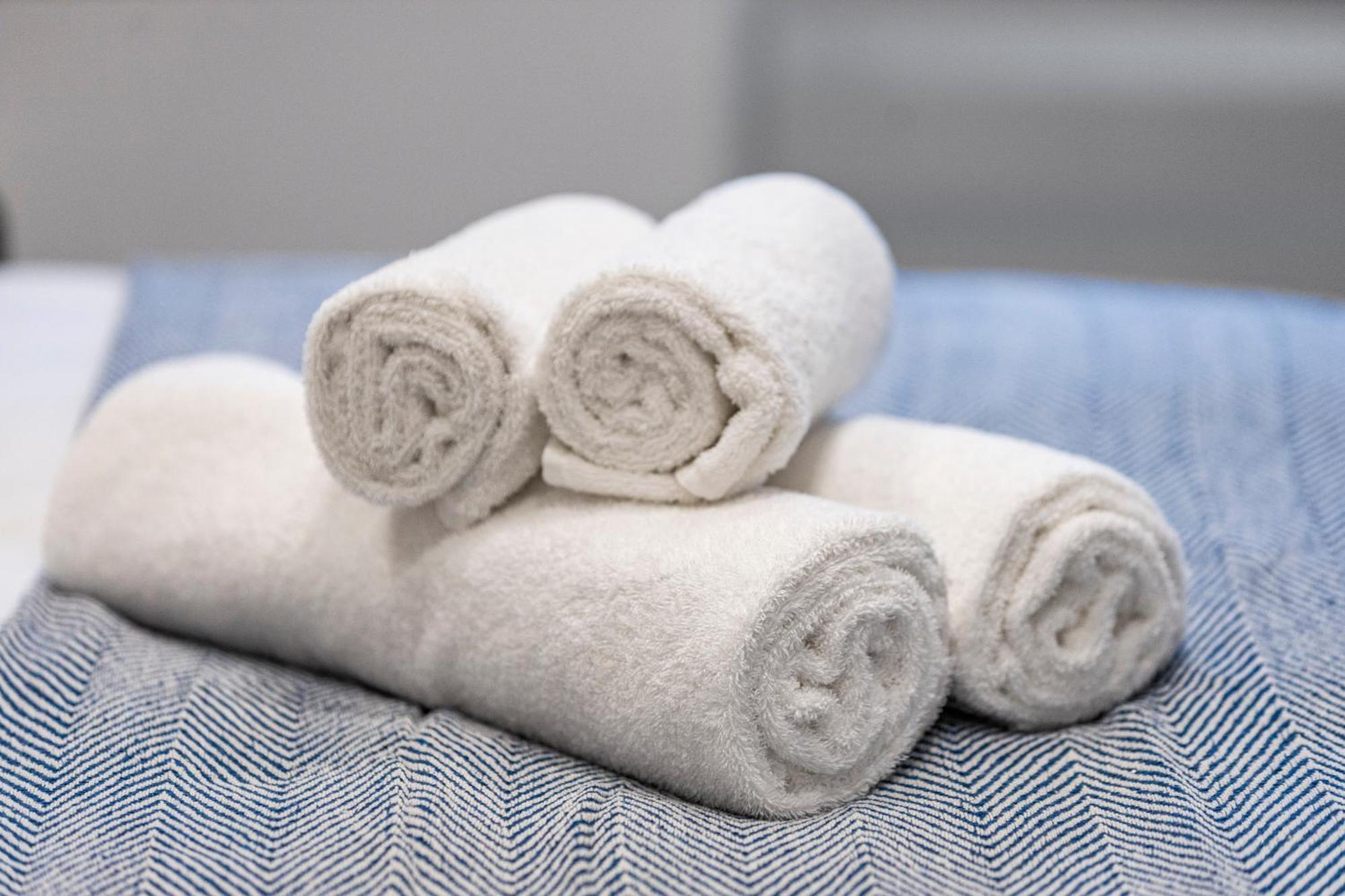 Appartamento Minimalist Bliss With Refreshing Ambiance *